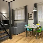 Daire Loft Rolli *
